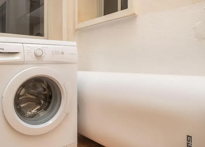 Beautiful 2br - 20 Meters From - In Center * 丰希罗拉