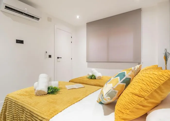 Beautiful 2br - 20 Meters From - In Center 公寓 丰希罗拉