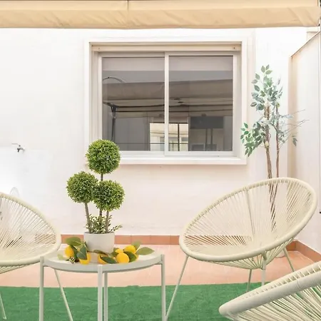 Beautiful 2br - 20 Meters From - In Center Fuengirola
