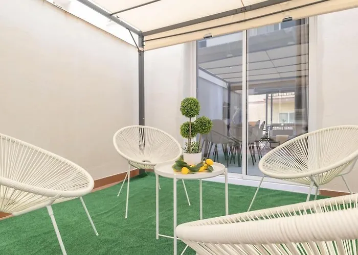 Beautiful 2br - 20 Meters From - In Center Daire *